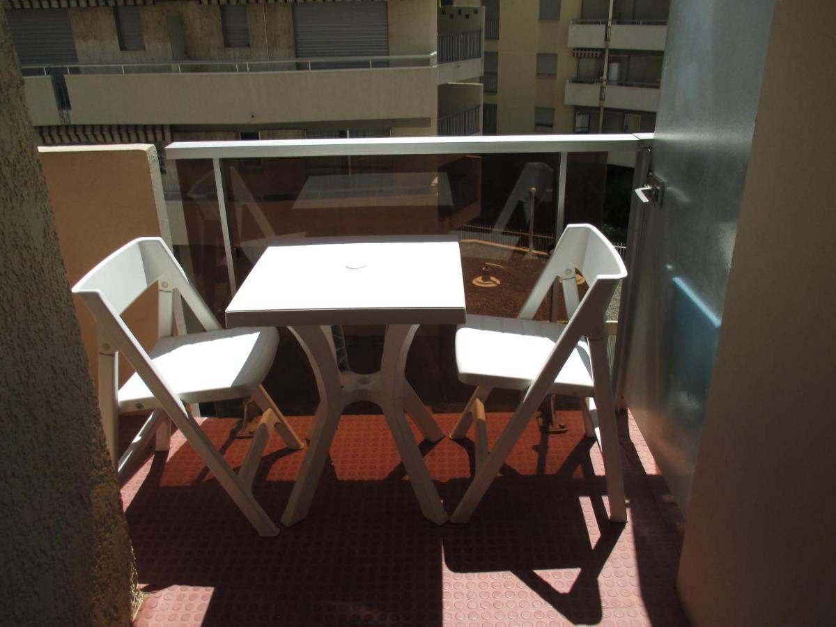 Promenade Des Bains Apartment Saint-Raphaël Exterior foto